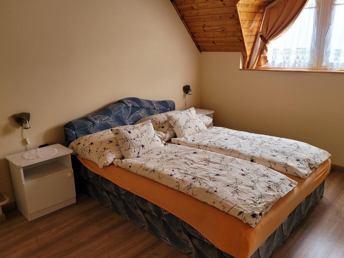 잘라카로쉬 Henrietta Apartmanhaz 아파트 외부 사진