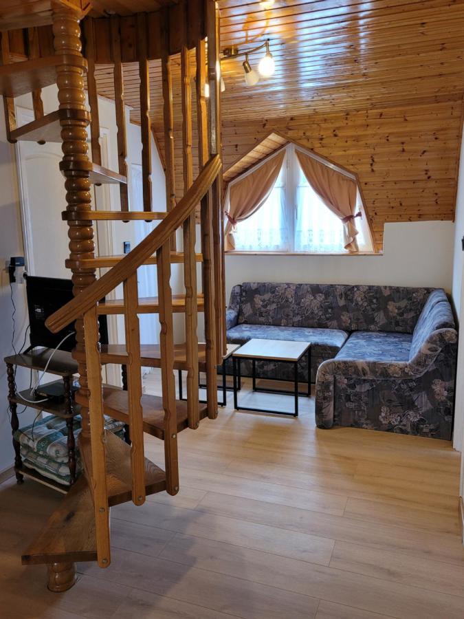 잘라카로쉬 Henrietta Apartmanhaz 아파트 외부 사진